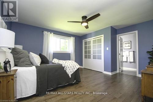 677 Highway 36, Kawartha Lakes (Lindsay), ON - Indoor Photo Showing Bedroom