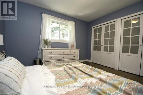 677 Highway 36, Kawartha Lakes (Lindsay), ON - Indoor Photo Showing Bedroom