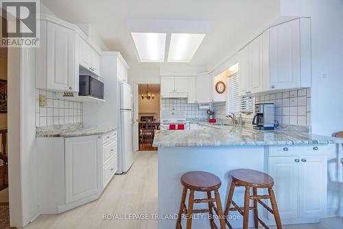 19 - 65 Fiddlers Green Road, London, ON - Indoor Photo Showing Kitchen