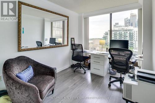 804 - 2045 Lake Shore Boulevard W, Toronto, ON - Indoor Photo Showing Office