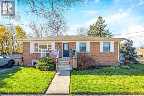 2 Gray Gate, Halton Hills, ON - Outdoor