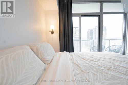 2501 - 105 The Queensway Avenue, Toronto, ON - Indoor Photo Showing Bedroom