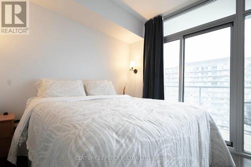 2501 - 105 The Queensway Avenue, Toronto, ON - Indoor Photo Showing Bedroom