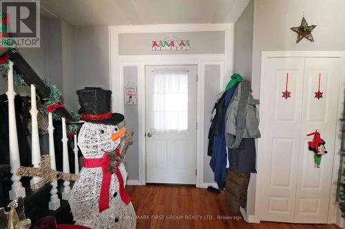 11 Russell Street W, Smiths Falls, ON - Indoor Photo Showing Other Room