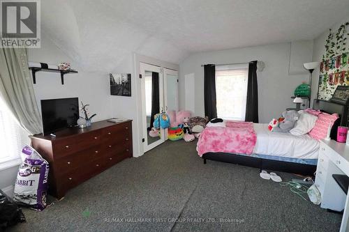 11 Russell Street W, Smiths Falls, ON - Indoor Photo Showing Bedroom