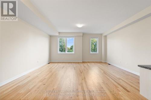 1447 National Common, Burlington, ON - Indoor Photo Showing Other Room