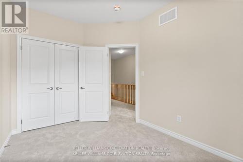 1447 National Common, Burlington, ON - Indoor Photo Showing Other Room