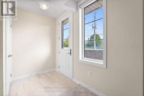 1447 National Common, Burlington, ON - Indoor Photo Showing Other Room