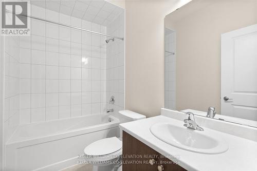 1447 National Common, Burlington, ON - Indoor Photo Showing Bathroom