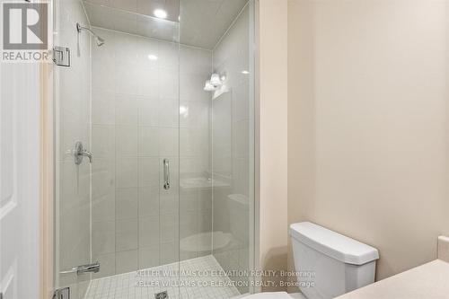 1447 National Common, Burlington, ON - Indoor Photo Showing Bathroom