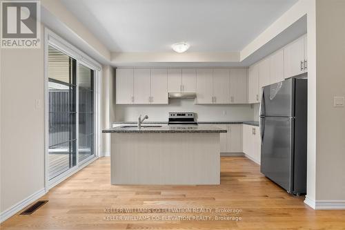 1447 National Common, Burlington, ON - Indoor Photo Showing Kitchen With Stainless Steel Kitchen