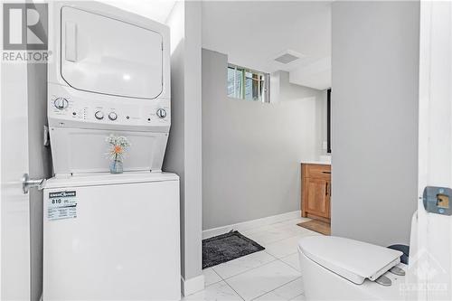 22 Whitehill Avenue, Ottawa, ON - Indoor Photo Showing Laundry Room