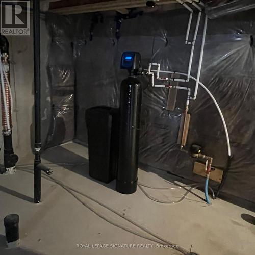 86 Brown Street, Erin, ON - Indoor Photo Showing Basement