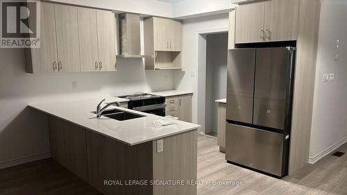 86 Brown Street, Erin, ON - Indoor Photo Showing Kitchen With Double Sink