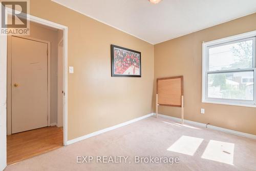 325 Simpson Avenue, Welland, ON - Indoor Photo Showing Other Room