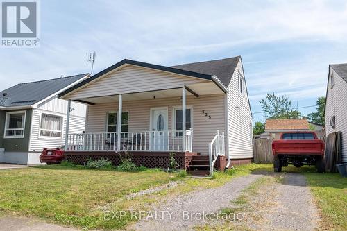 325 Simpson Avenue, Welland, ON - Outdoor With Deck Patio Veranda