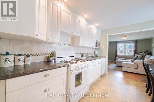 325 Simpson Avenue, Welland, ON - Indoor Photo Showing Kitchen