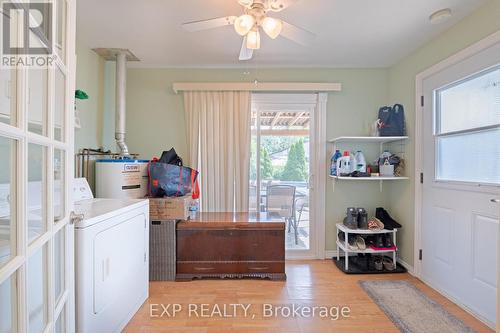 325 Simpson Avenue, Welland, ON - Indoor Photo Showing Laundry Room