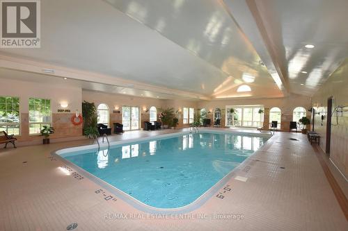 39 Twenty Place Boulevard, Hamilton, ON - Indoor Photo Showing Other Room With In Ground Pool