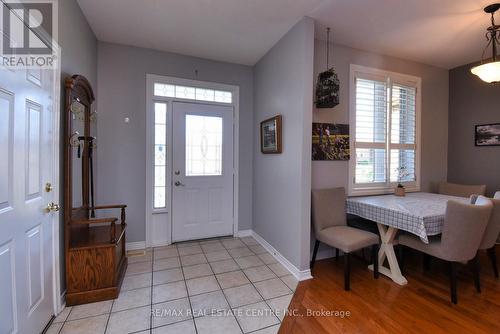 39 Twenty Place Boulevard, Hamilton, ON - Indoor