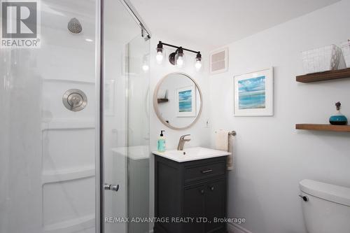 463 Jellicoe Crescent, London, ON - Indoor Photo Showing Bathroom