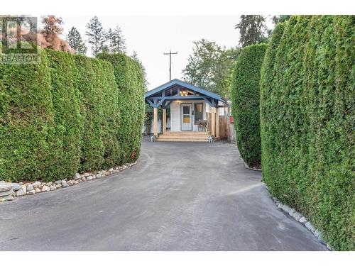 541 Keith Road, Kelowna, BC - Outdoor