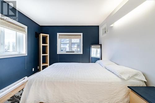 577 Fifth Lin E, Sault Ste Marie, ON - Indoor Photo Showing Bedroom