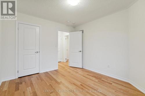 27 Prudhoe Terrace, Barrie, ON - Indoor Photo Showing Other Room