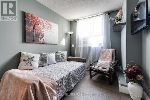 1120 - 1625 Bloor Street E, Mississauga, ON - Indoor Photo Showing Bedroom