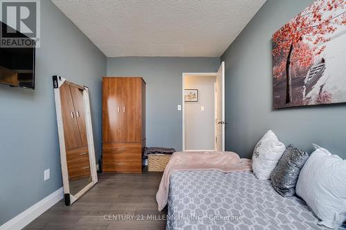 1120 - 1625 Bloor Street E, Mississauga, ON - Indoor Photo Showing Bedroom