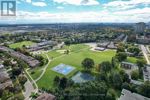 1120 - 1625 Bloor Street E, Mississauga, ON - Outdoor With View