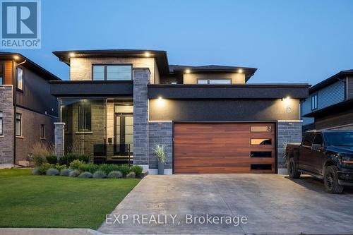 6 Cristallina Drive, Thorold, ON - Outdoor With Facade