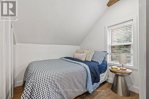 11 Mansion Street, Kitchener, ON - Indoor Photo Showing Bedroom