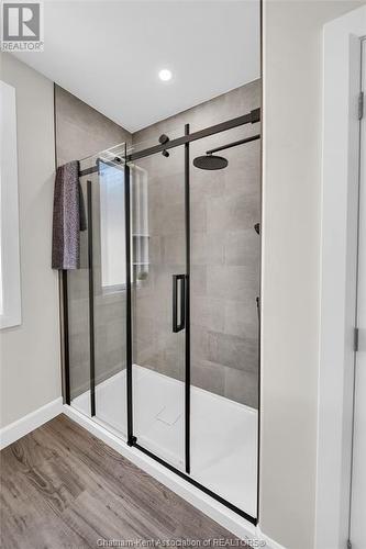 154 Ironwood Trail, Chatham, ON - Indoor Photo Showing Bathroom