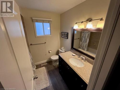 2354 Marine Drive, Oakville, ON - Indoor Photo Showing Bathroom