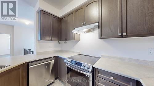 2Nd Flr - 1132 Baltic Lane, Pickering, ON - Indoor Photo Showing Kitchen