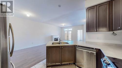 2Nd Flr - 1132 Baltic Lane, Pickering, ON - Indoor Photo Showing Kitchen With Double Sink