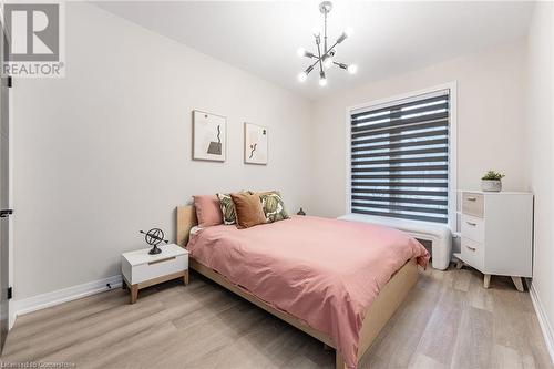 300 Richmond Street Unit# 22, Thorold, ON - Indoor Photo Showing Bedroom