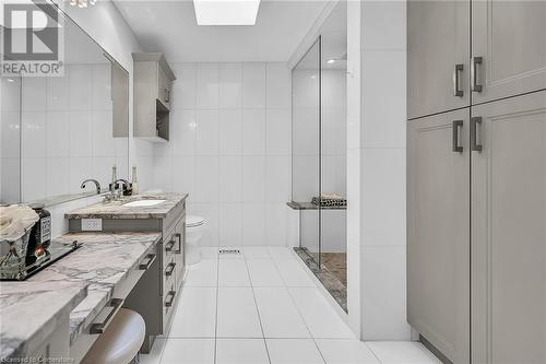 58 Tamwood Court, Stoney Creek, ON - Indoor Photo Showing Bathroom