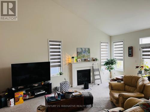 22 Browning Boulevard, Bracebridge, ON - Indoor Photo Showing Living Room With Fireplace