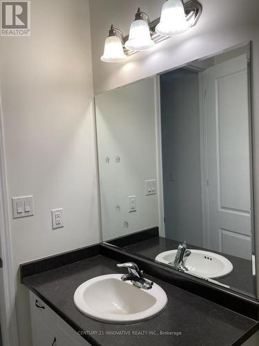 22 Browning Boulevard, Bracebridge, ON - Indoor Photo Showing Bathroom