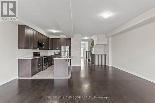 74 Vinton Road, Hamilton, ON - Indoor Photo Showing Kitchen