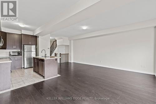 74 Vinton Road, Hamilton, ON - Indoor Photo Showing Kitchen