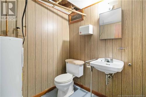 55 Leeside Drive, Moncton, NB - Indoor Photo Showing Bathroom