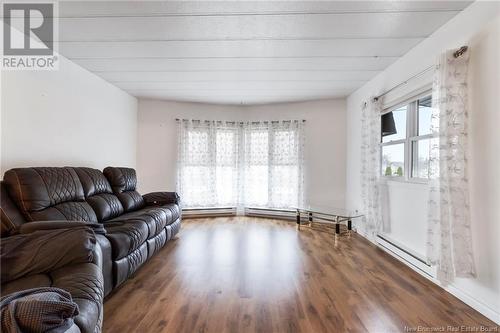 70 Assomption Street, Rogersville, NB - Indoor Photo Showing Living Room