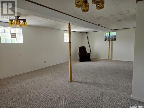 211 Main Street, Hodgeville, SK - Indoor Photo Showing Basement