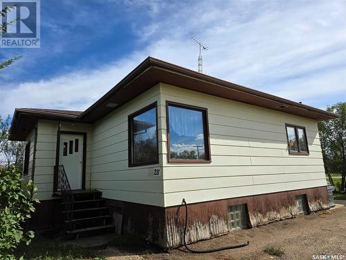 211 Main Street, Hodgeville, SK - Outdoor