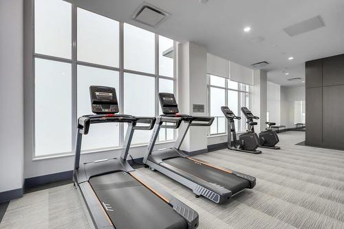 4305 13350 Central Avenue, Surrey, BC - Indoor Photo Showing Gym Room