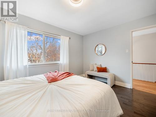 17 Chapais Crescent, Toronto, ON - Indoor Photo Showing Bedroom