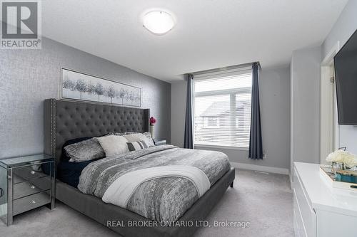 90 - 2070 Meadowgate Boulevard, London, ON - Indoor Photo Showing Bedroom